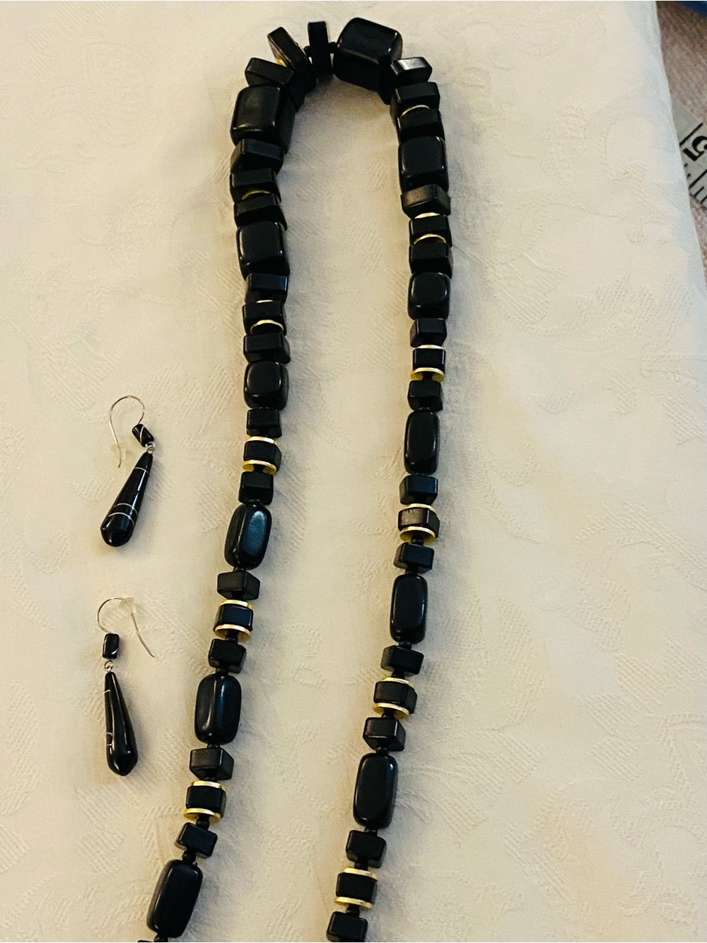 Black Beaded Necklace and Teardrop Earring Set - Classic Women's Jewelry